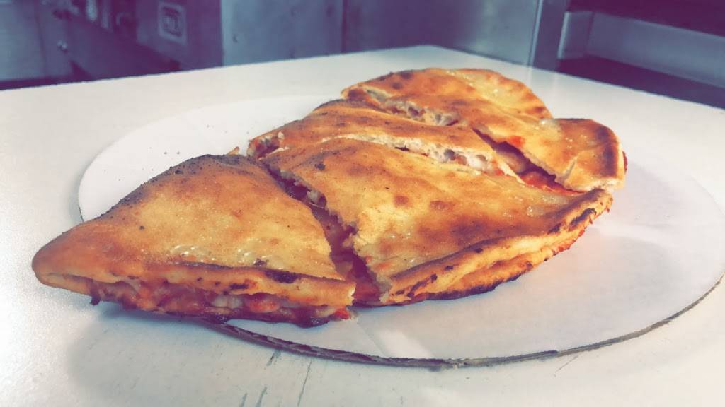 Fatso’s Pizza | restaurant | 13506 Beadle Lake Rd, Battle Creek, MI 49014, USA | 2699623204 OR +1 269-962-3204