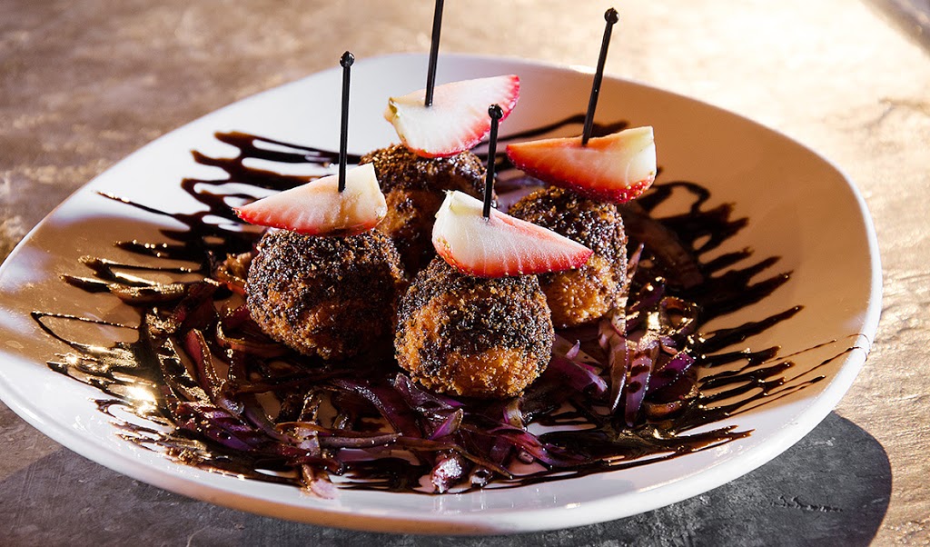 Strangeways | restaurant | 2429 N Fitzhugh Ave, Dallas, TX 75204, USA | 2148237800 OR +1 214-823-7800