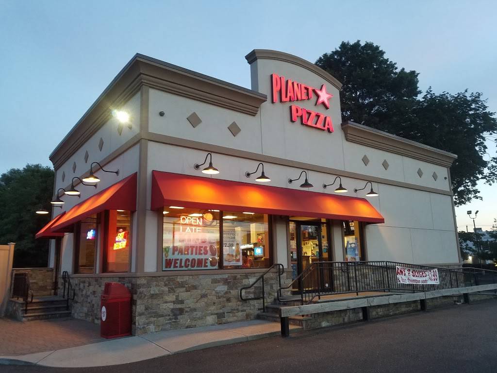 Planet Pizza Fairfield | restaurant | 733 Post Rd, Fairfield, CT 06824, USA | 2032543000 OR +1 203-254-3000