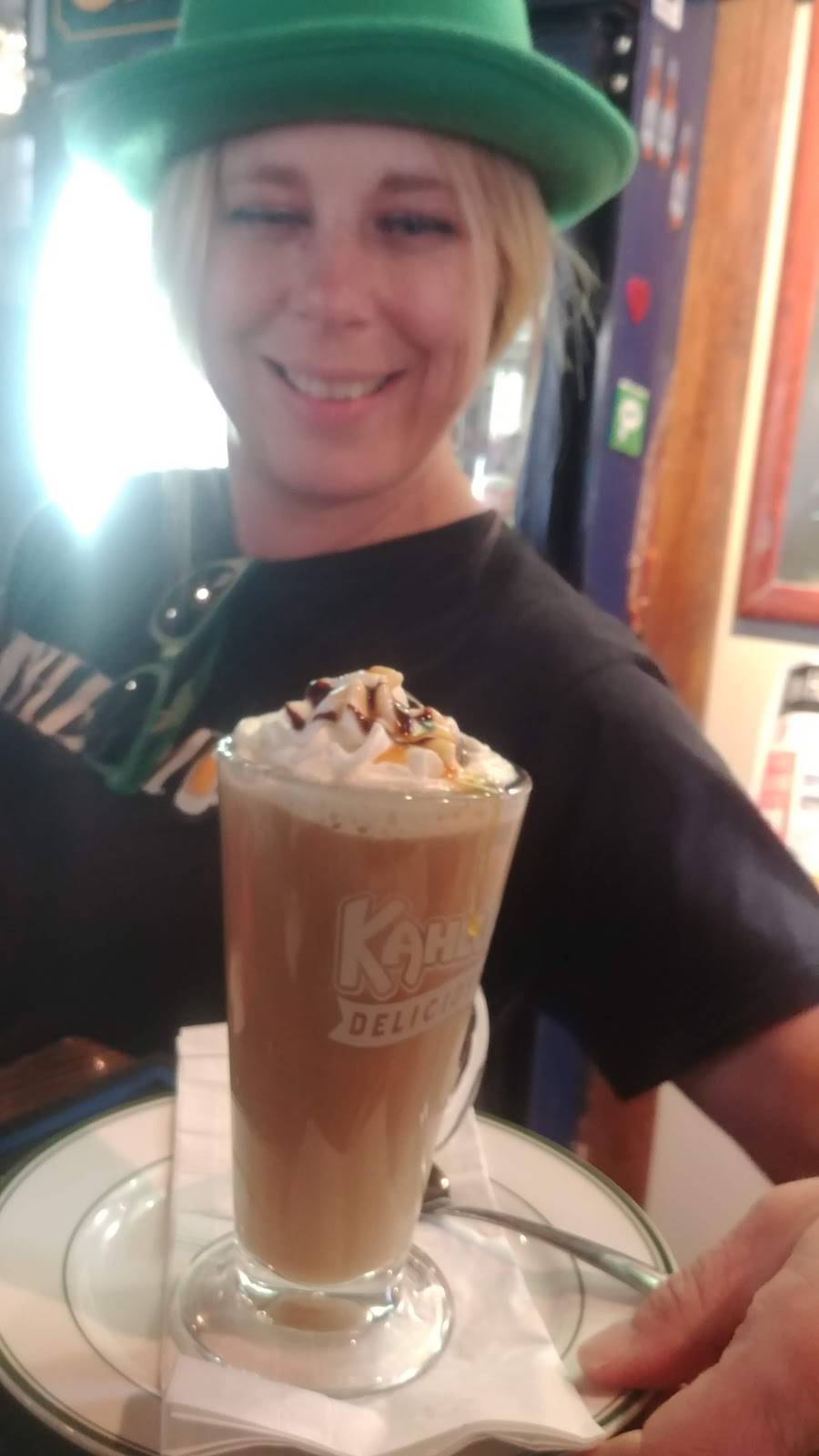 The Mug Restaurant | meal takeaway | 62 Daniel Webster Hwy, Center Harbor, NH 03226, USA | 6032798596 OR +1 603-279-8596