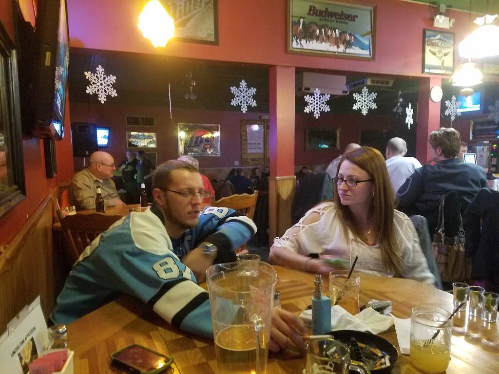 Landmark Bar & Grill | restaurant | 68478 Main St, New Paris, IN 46553, USA | 5748313080 OR +1 574-831-3080