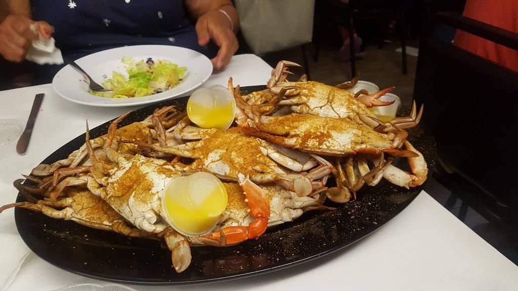 Margie & Rays Crabhouse | restaurant | 1240 Sandbridge Rd, Virginia Beach, VA 23456, USA | 7577212287 OR +1 757-721-2287