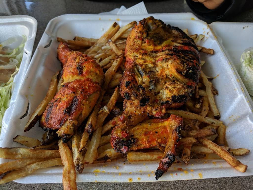 Dinos Chicken & Burgers | restaurant | 2575 Pico Blvd, Los Angeles, CA 90006, USA | 2133803554 OR +1 213-380-3554