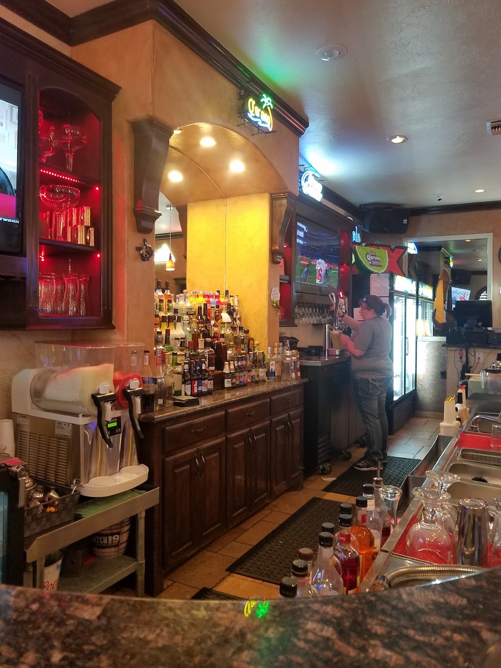 Chihuas Mexican Restaurant | restaurant | 1518 S Main St #4714, Perryton, TX 79070, USA | 8066484111 OR +1 806-648-4111