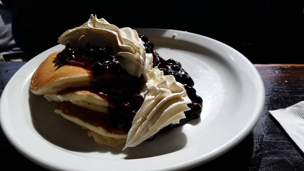 FlapJacks Diner | restaurant | 2721 El Camino Ave, Sacramento, CA 95821, USA | 9164885440 OR +1 916-488-5440