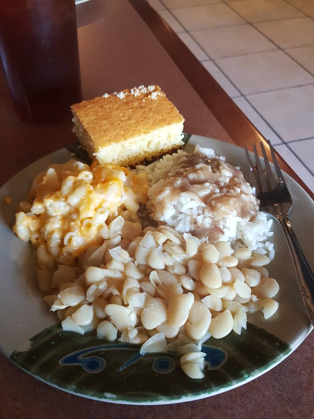 Mamas Southern Soul Food Restaurant | restaurant | 3701 E Dr M.L.K. Jr Blvd, Tampa, FL 33610, USA | 8137699552 OR +1 813-769-9552