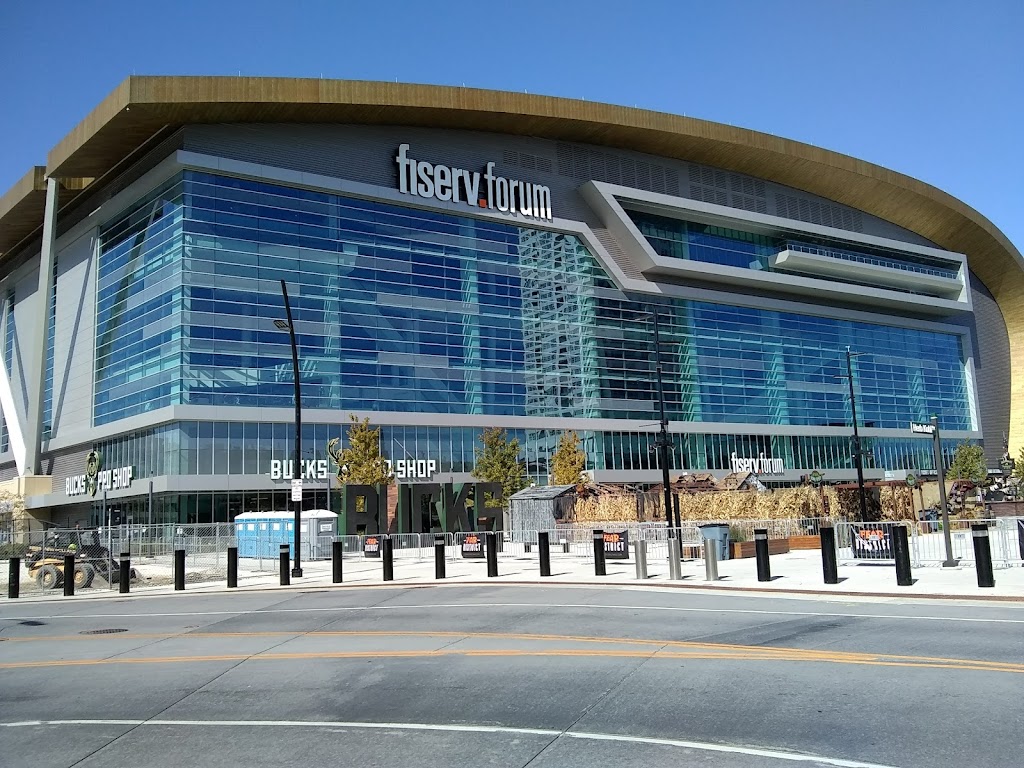 Good City Brewing | Downtown | restaurant | 333 W Juneau Ave, Milwaukee, WI 53203, USA | 4145394343 OR +1 414-539-4343