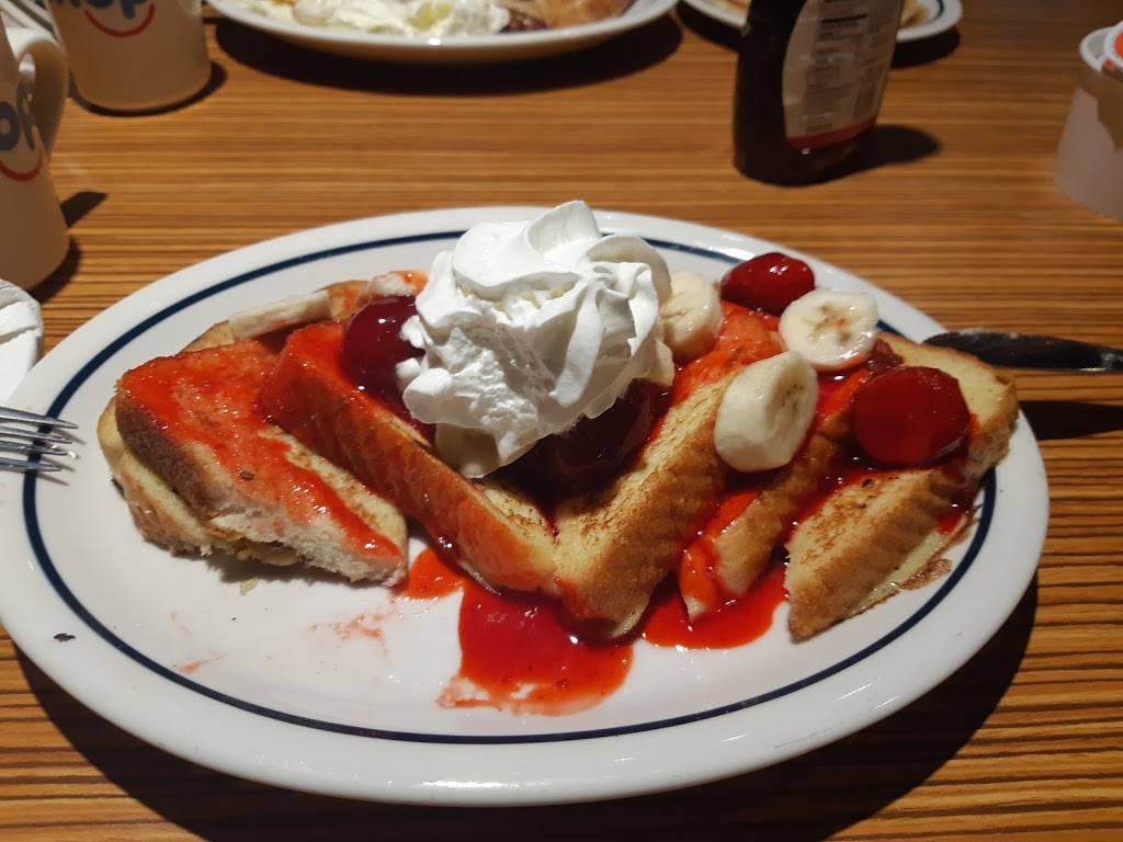 IHOP | restaurant | 1290 Arsenal St, Watertown, NY 13601, USA | 3156814081 OR +1 315-681-4081