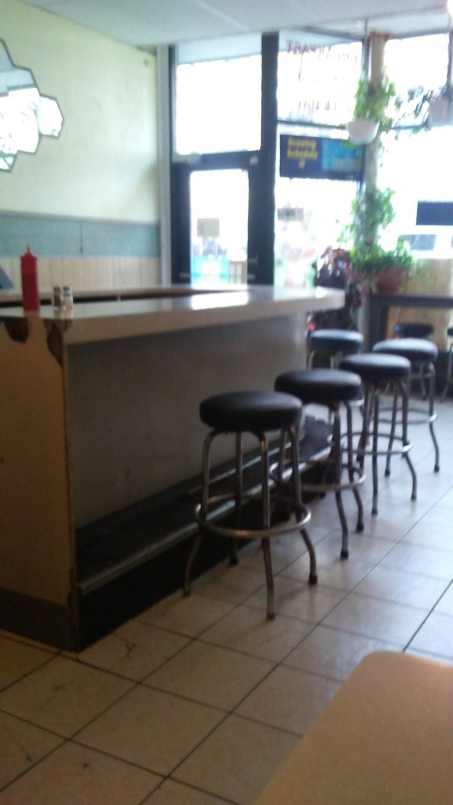 Bennys Grill | restaurant | 1005 W Argyle St, Chicago, IL 60640, USA | 7739890322 OR +1 773-989-0322