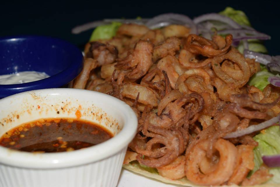 Playas del Novillero | restaurant | 6845 S Central Ave, Phoenix, AZ 85042, USA | 6022326025 OR +1 602-232-6025