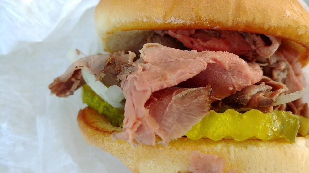 Alamo Roast Beef & Seafood | restaurant | 21 Salem St, Medford, MA 02155, USA | 7813962434 OR +1 781-396-2434