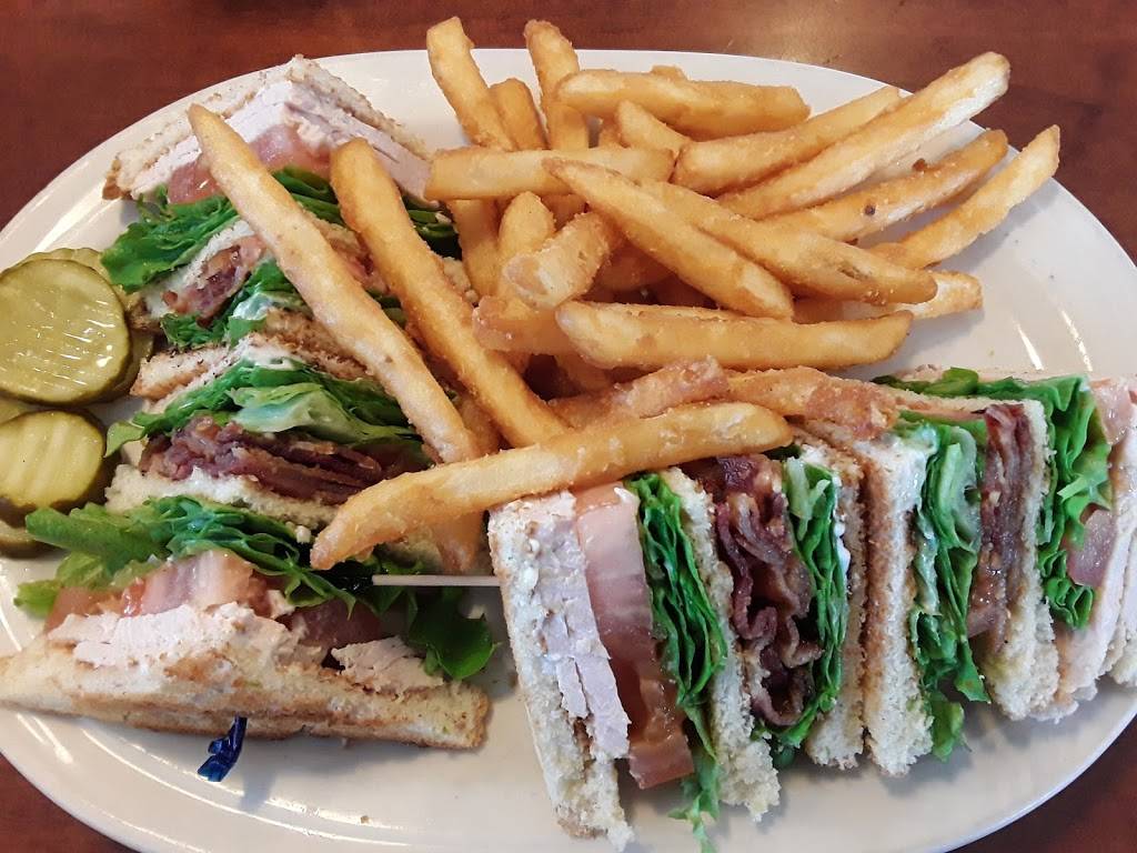 Copper Top Restaurant | restaurant | 2500, 5401 Schroeder Rd, Madison, WI 53711, USA | 6082714588 OR +1 608-271-4588