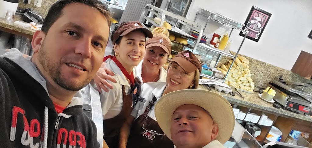 Party Cake Bakery | bakery | 10809 SW 40th St, Miami, FL 33165, USA | 3052234466 OR +1 305-223-4466