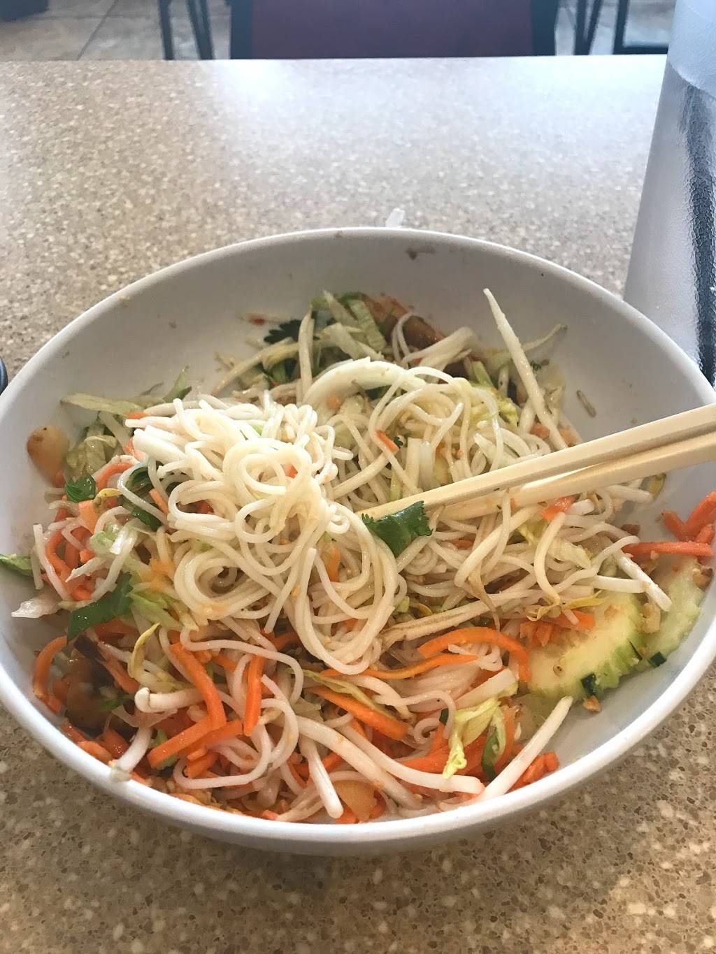 Banana Blossom | restaurant | 1724 Lowry Ave N, Minneapolis, MN 55411, USA | 6122871259 OR +1 612-287-1259