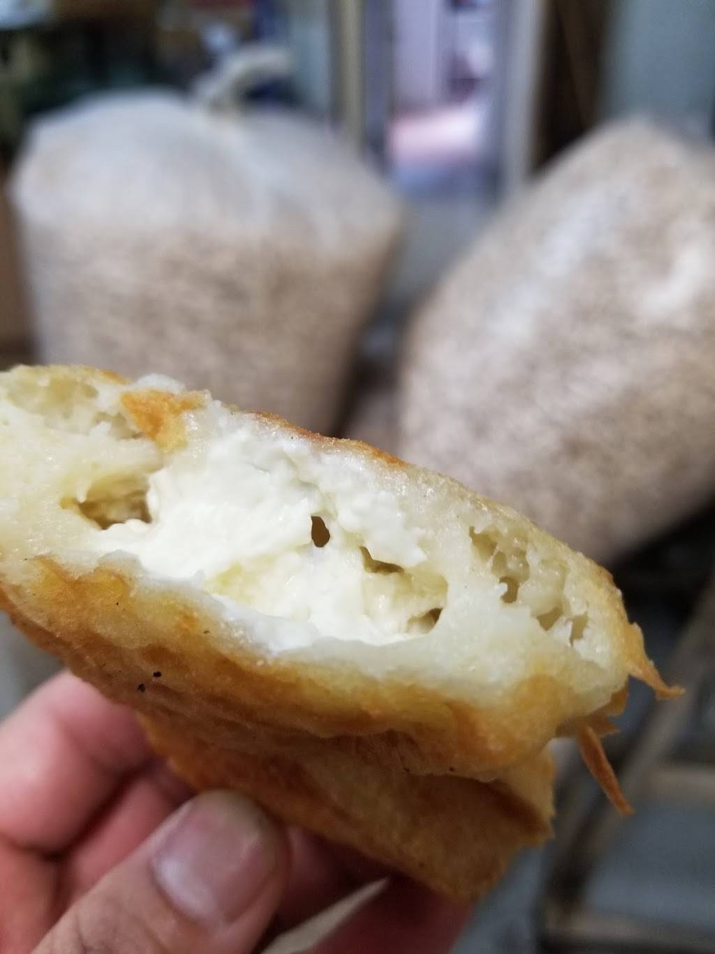 Kevins Taiyaki | meal takeaway | Don Mills, Toronto, ON M3B 1Y6, Canada | 6476889980 OR +1 647-688-9980