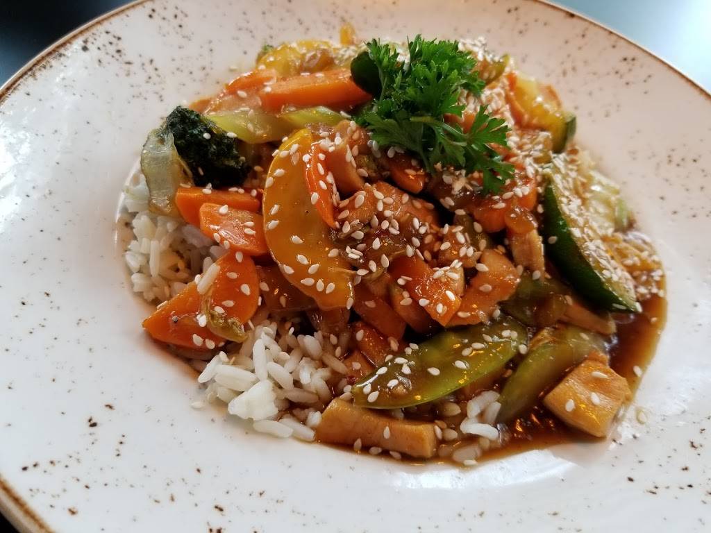 Bad Dog Sarnia | restaurant | 229 Christina St N, Sarnia, ON N7T 4C1, Canada | 5194917930 OR +1 519-491-7930