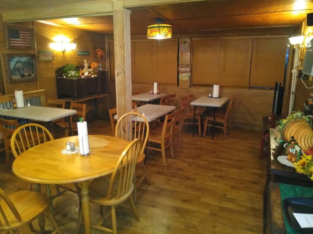 Country Bumpkins Cafe | cafe | 6301, 18929 Telge Rd, Tomball, TX 77377, USA | 2812906512 OR +1 281-290-6512