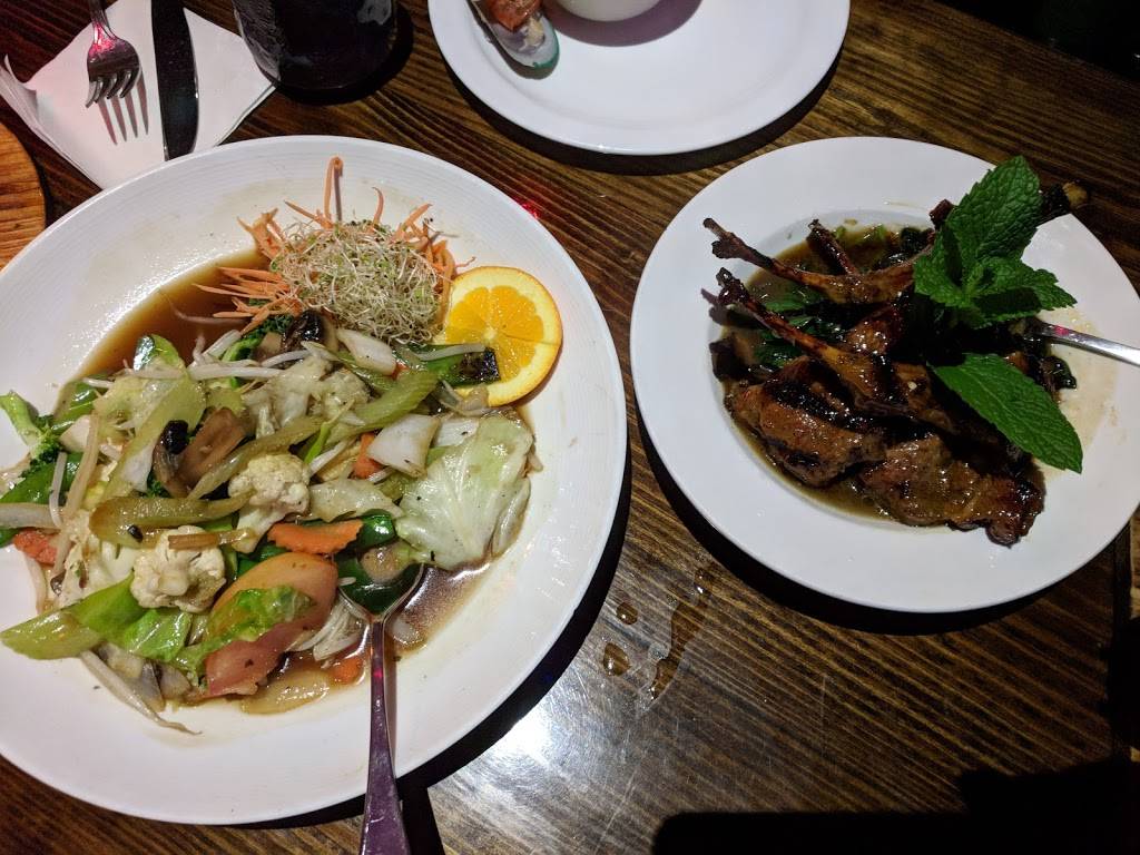 Moon Thai & Japanese | restaurant | 20505 S Dixie Hwy, Cutler Bay, FL 33189, USA | 7862935599 OR +1 786-293-5599