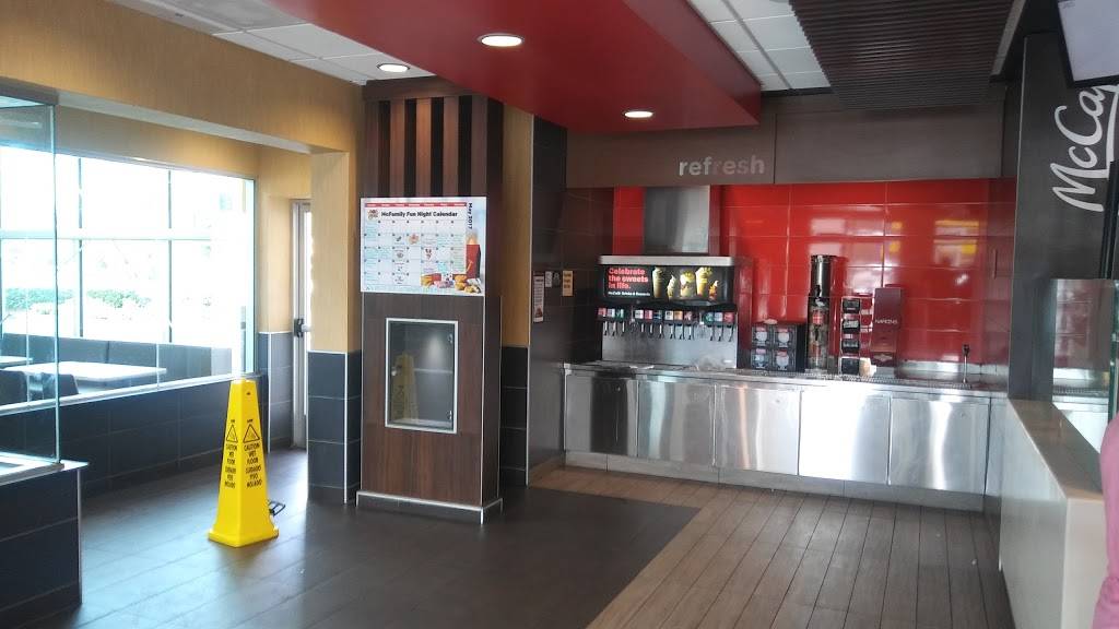 McDonalds | cafe | 132 Malabar Rd, Palm Bay, FL 32907, USA | 3219518980 OR +1 321-951-8980