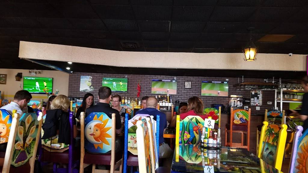 Casa Real | restaurant | 31313 Dequindre Rd, Madison Heights, MI 48071, USA | 2482681294 OR +1 248-268-1294