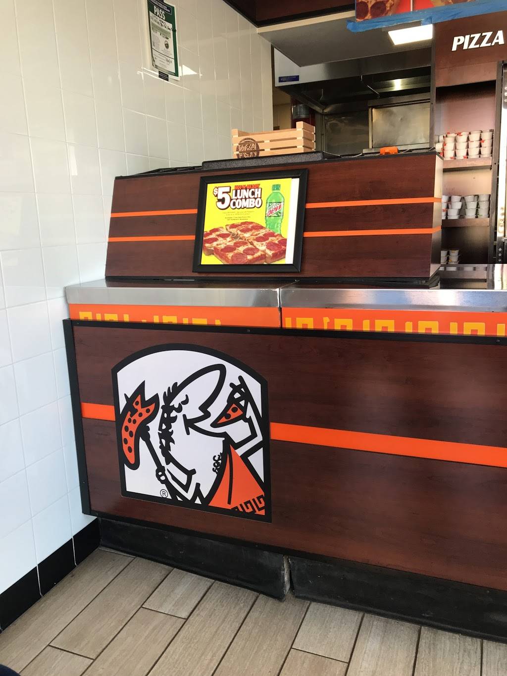 Little Caesars Pizza | meal takeaway | 2711 Willow Pass Rd Unit E, Bay Point, CA 94565, USA | 9254583266 OR +1 925-458-3266