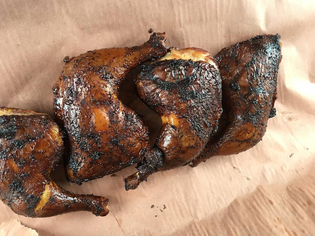 Bohemian Barbecue | restaurant | 11370 Mountain Top Cir, Jonestown, TX 78645, USA | 5127012527 OR +1 512-701-2527