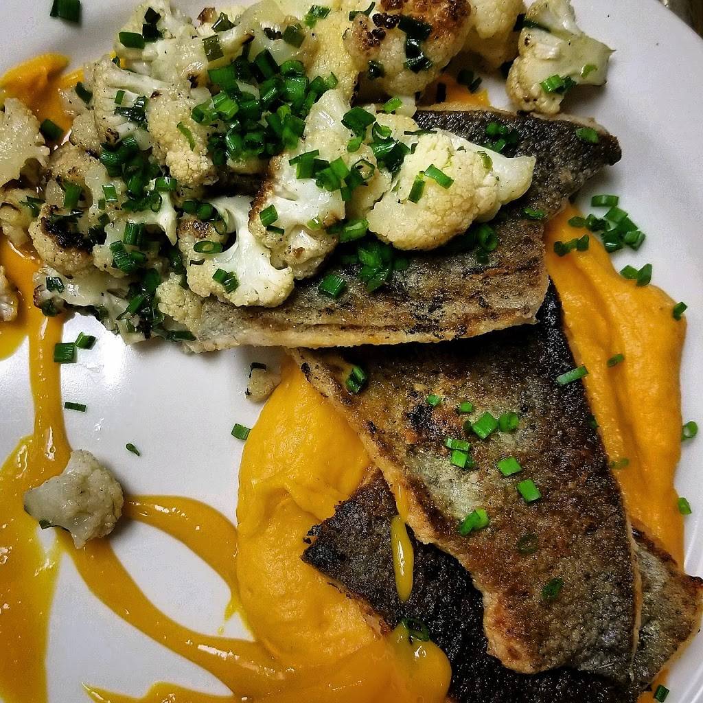 Rockfish Food and Wine | restaurant | 1402 Grandin Rd SW Ste 101, Roanoke, VA 24015, USA | 5409045454 OR +1 540-904-5454