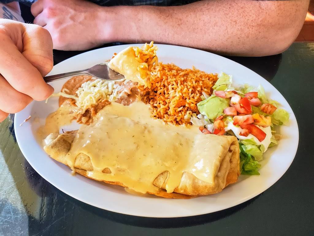 El Bamba Rockford restaurant | restaurant | 8810 Walnut St, Rockford, MN 55373, USA | 7634774200 OR +1 763-477-4200