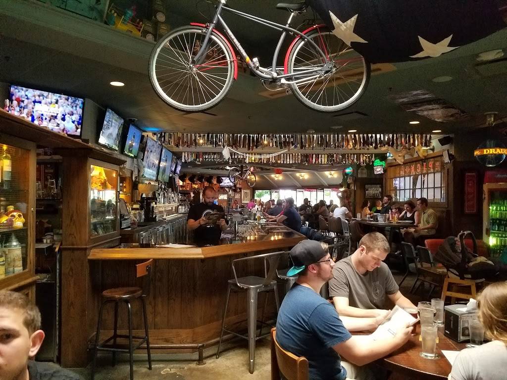 Clubhouse BFD | restaurant | 2265 Crooks Rd, Rochester Hills, MI 48309, USA | 2482896093 OR +1 248-289-6093