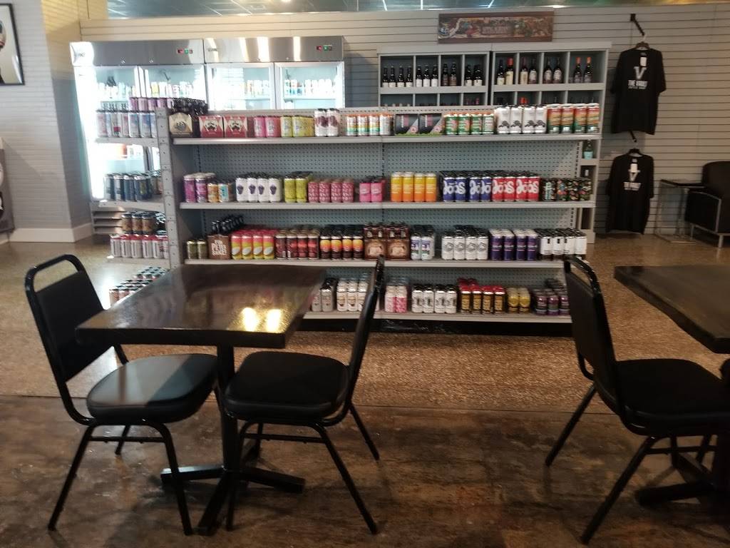 The Vault Bottle Shop | restaurant | 131 N Main St, Clover, SC 29710, USA | 8036100157 OR +1 803-610-0157