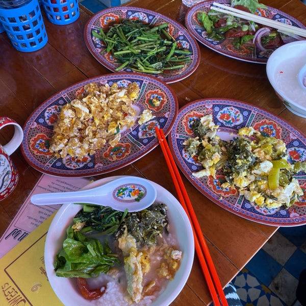 Noods n’ Chill | restaurant | 170 S 3rd St, Brooklyn, NY 11211, USA | 7183887695 OR +1 718-388-7695