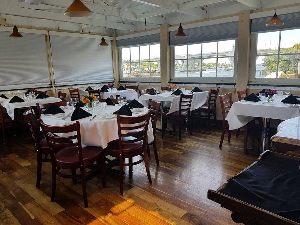 15th Street Fisheries | restaurant | 1900 SE 15th St, Fort Lauderdale, FL 33316, USA | 9547632777 OR +1 954-763-2777