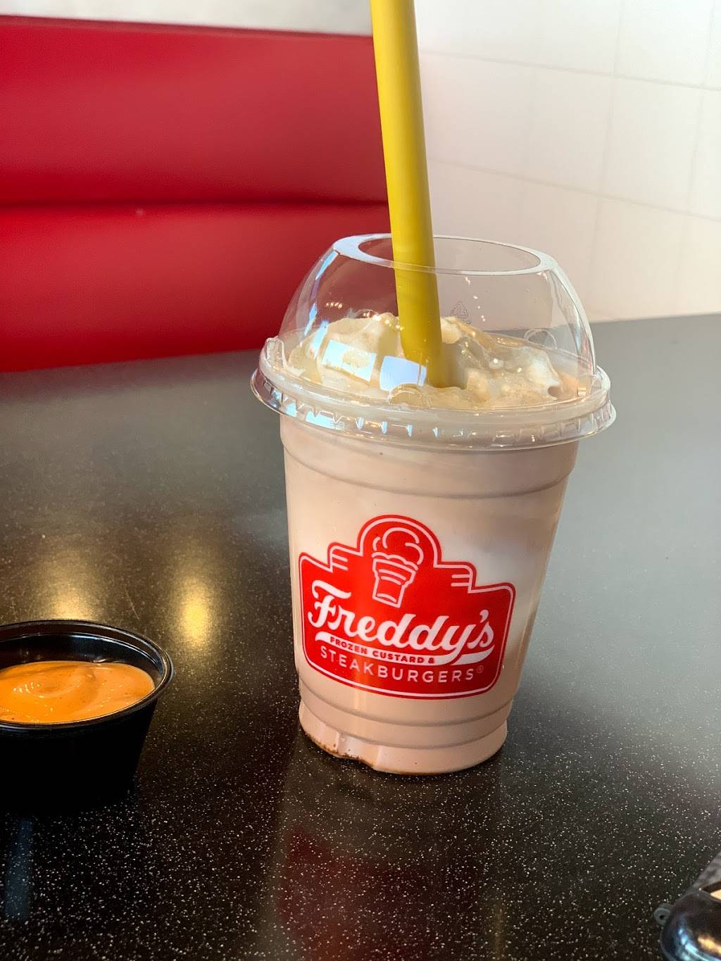Freddys Frozen Custard & Steakburgers | restaurant | 10205 E Old Vail Rd, Tucson, AZ 85747, USA | 5206479816 OR +1 520-647-9816