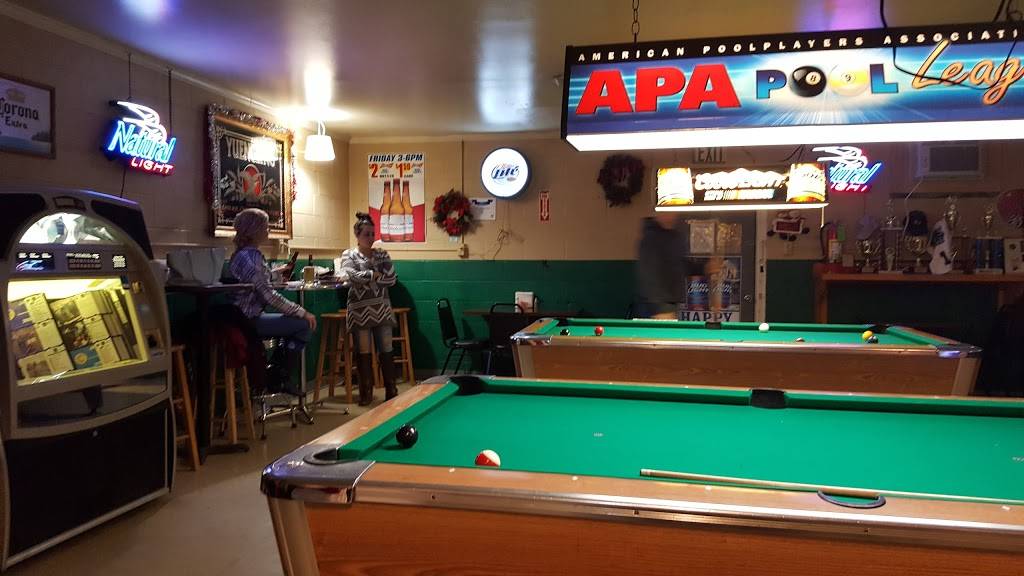 Village Inn | restaurant | 32263 Old Ocean City Rd, Parsonsburg, MD 21849, USA | 4107422935 OR +1 410-742-2935