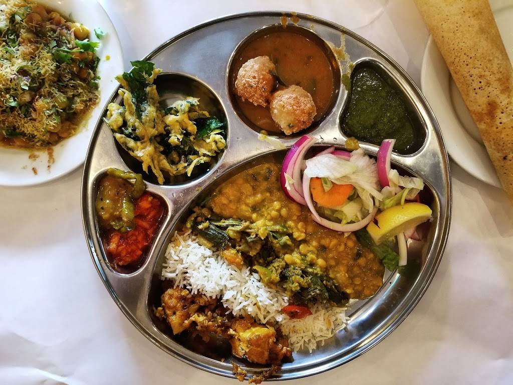 Saffron Indian Grill | restaurant | 230 W Olentangy St, Powell, OH 43065, USA | 6147923663 OR +1 614-792-3663