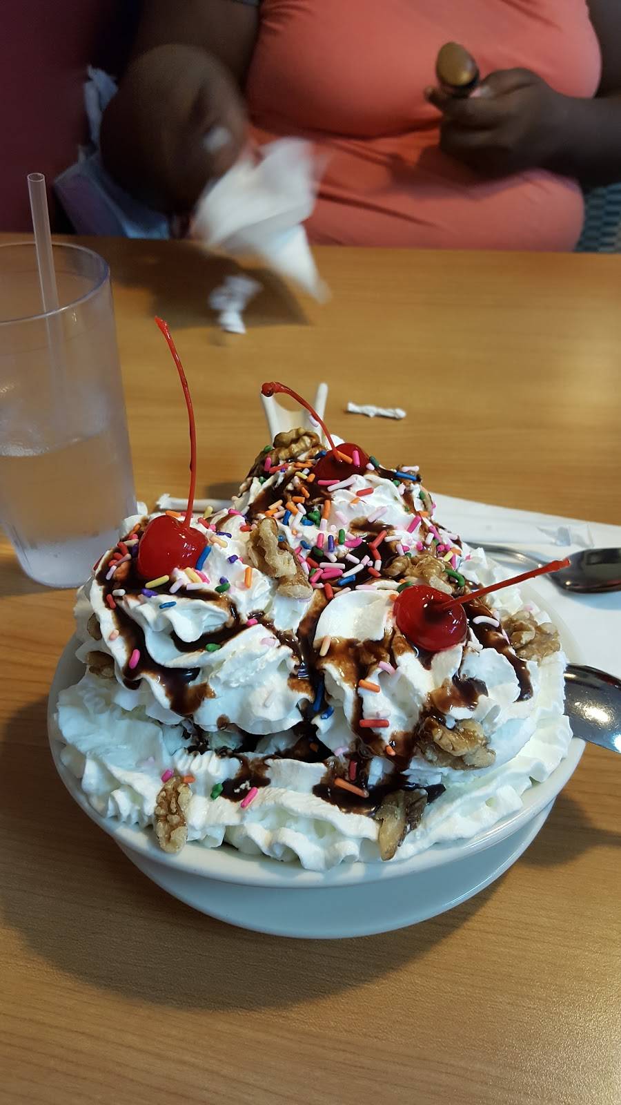 Grassy Sprain Diner | restaurant | 477 Tuckahoe Rd, Yonkers, NY 10710, USA | 9142229455 OR +1 914-222-9455