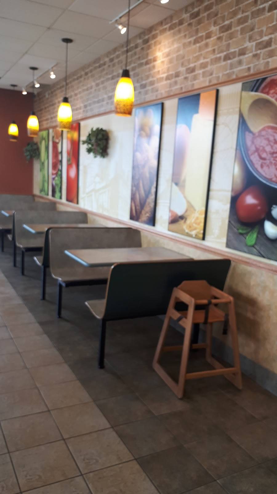 Subway | meal takeaway | 730 Autoroute Chomedey, Laval, QC H7X 3S9, Canada | 4509699008 OR +1 450-969-9008