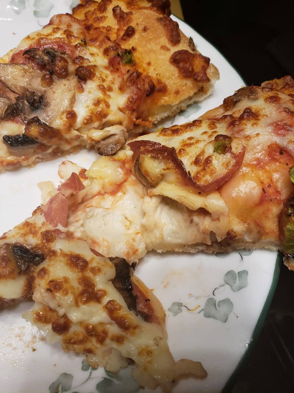 Pizza Hut | meal delivery | 130 Davis Dr, Newmarket, ON L3Y 2N1, Canada | 9058985331 OR +1 905-898-5331