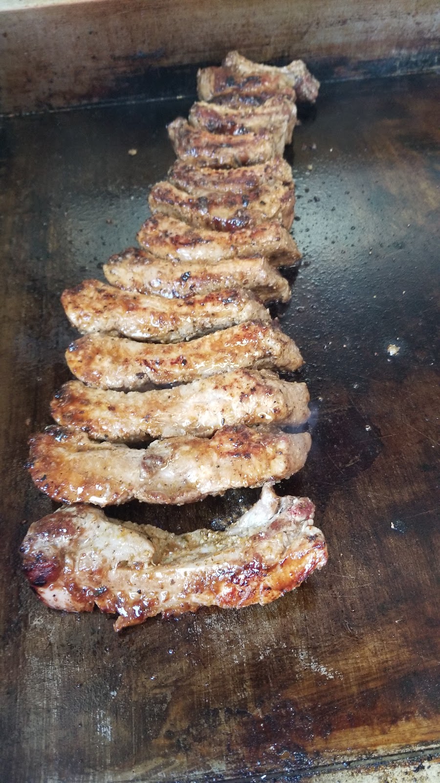 Mom Dont Go | restaurant | 625 Overseas Hwy, Key West, FL 33040, USA | 3058960655 OR +1 305-896-0655