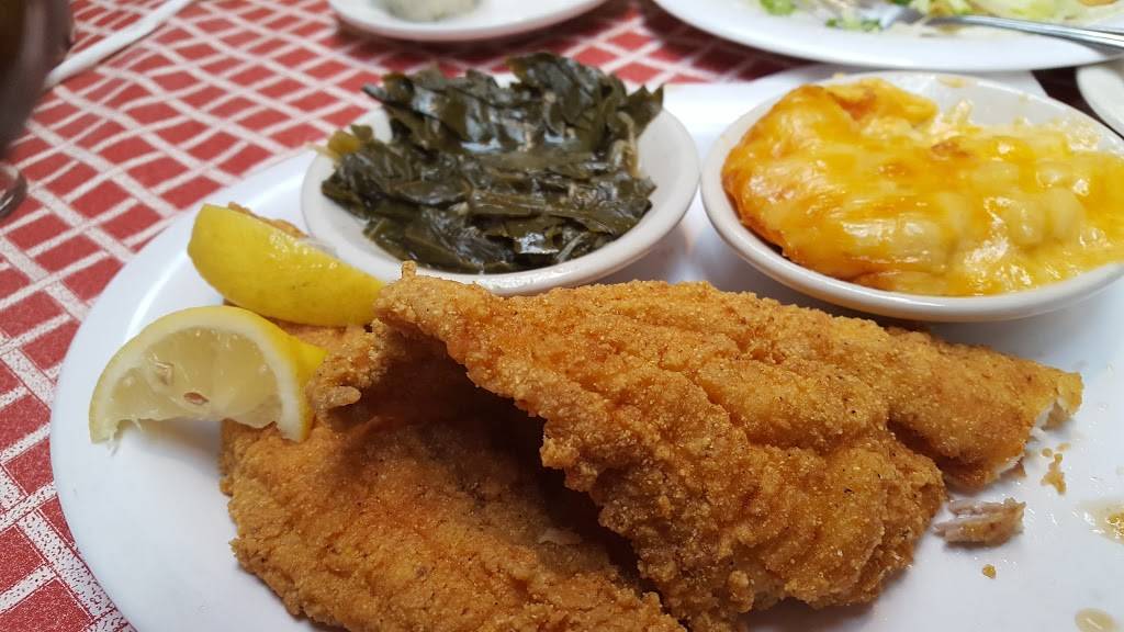 Dixie Kitchen & Bait Shop | restaurant | 17940 Torrence Ave, Lansing, IL 60438, USA | 7084741378 OR +1 708-474-1378