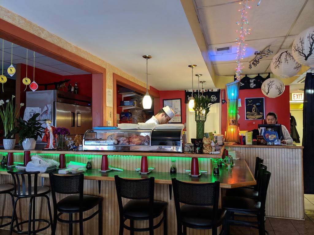 Sushi Mon Japanese Sushi Cafe | restaurant | 2441 N Clark St, Chicago, IL 60614, USA | 7735298812 OR +1 773-529-8812