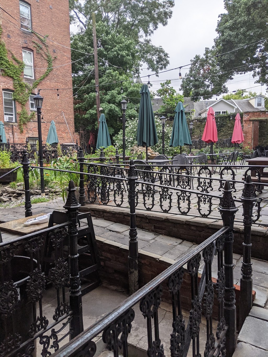 Schatzis Pub and Bier Garden | restaurant | 202 Main St, Poughkeepsie, NY 12601, USA | 8454541179 OR +1 845-454-1179