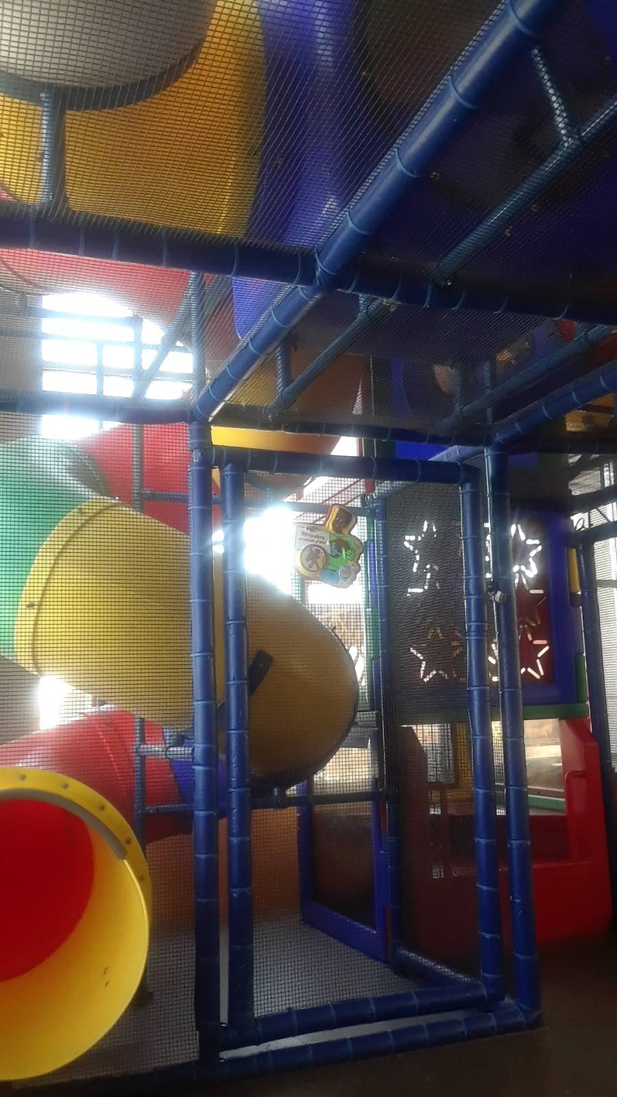 Burger King | restaurant | 12925 Hesperia Rd, Victorville, CA 92395, USA | 7609521191 OR +1 760-952-1191