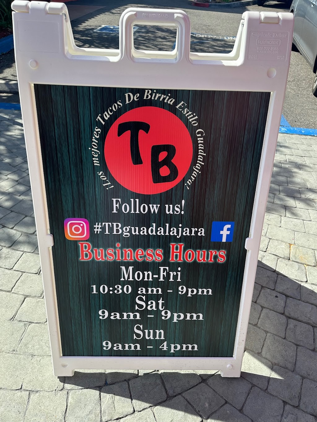 Tacos De Birria Estilo Guadalajara | restaurant | 23802 Avenida De La Carlota, Laguna Hills, CA 92653, USA | 9492002675 OR +1 949-200-2675