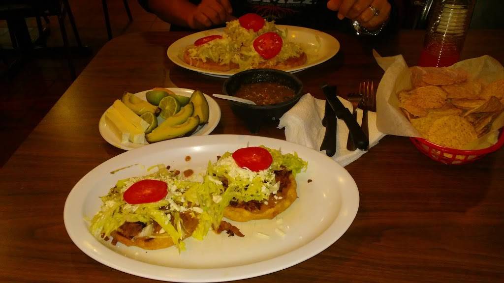 Restaurant Maria | restaurant | 10915 San Fernando Rd, Pacoima, CA 91331, USA | 8188977593 OR +1 818-897-7593