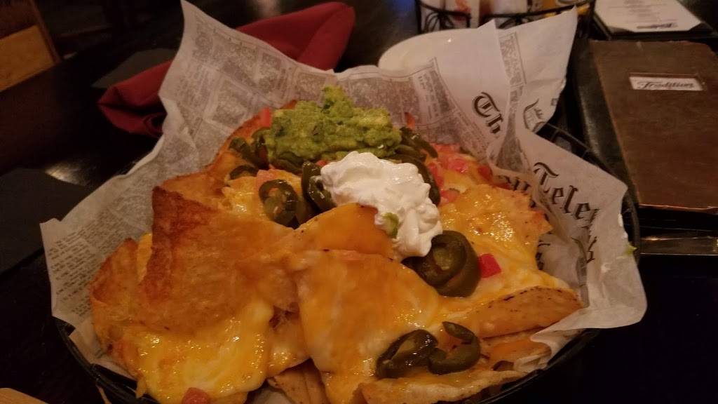 Tradition Gastro Pub and Bar | restaurant | 160 N Franklin St, Chicago, IL 60606, USA | 3122630260 OR +1 312-263-0260