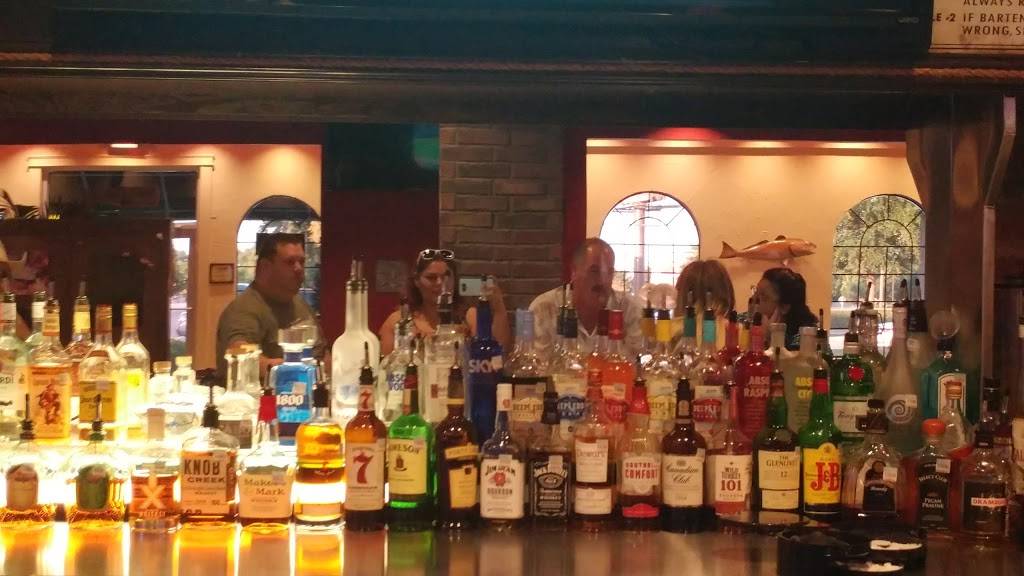 Flames Seafood Bar & Grill | restaurant | 1030 E U.S. Hwy 377, Granbury, TX 76048, USA | 8175732998 OR +1 817-573-2998