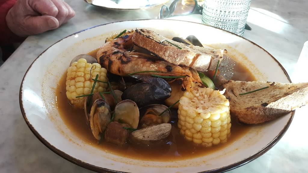 Salt Wood Kitchen and Oysterette | restaurant | 3295 Dunes Dr, Marina, CA 93933, USA | 8318835535 OR +1 831-883-5535