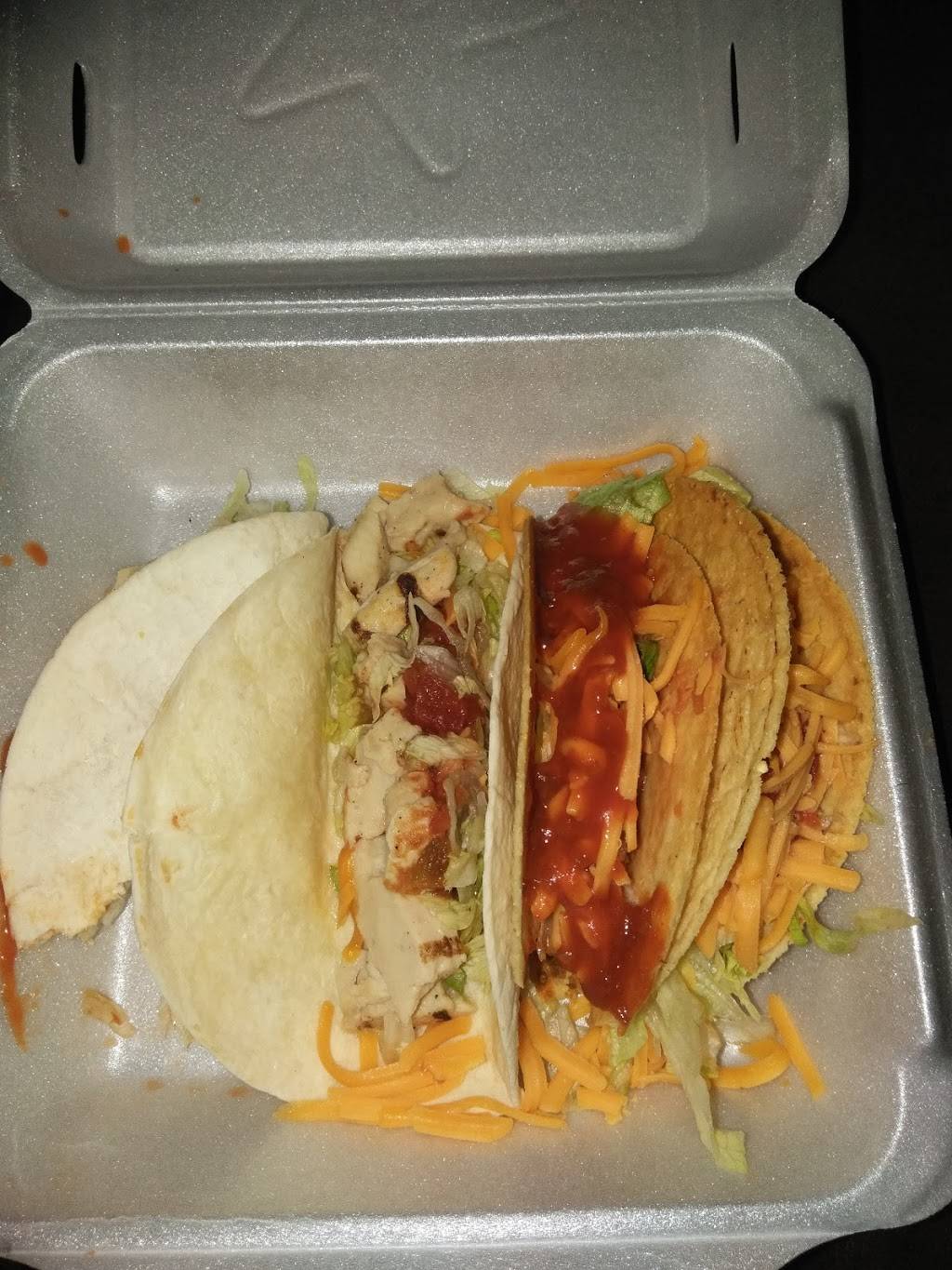 Hardees | restaurant | 8009 Pendleton Pike, Indianapolis, IN 46226, USA | 3178970515 OR +1 317-897-0515