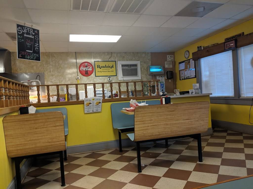 Blacks Grill | restaurant | 1915 Lincolnton Hwy, Cherryville, NC 28021, USA | 7044355666 OR +1 704-435-5666